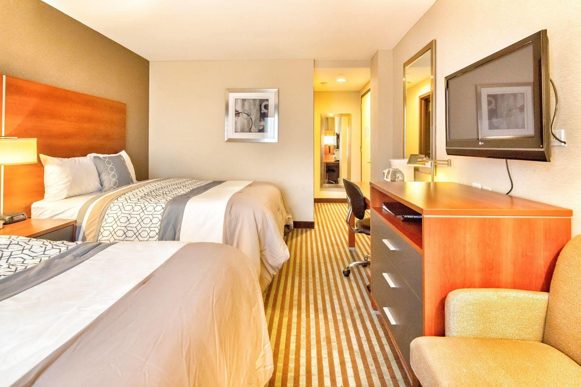 Prince Flushing Hotel Nova York Exterior foto