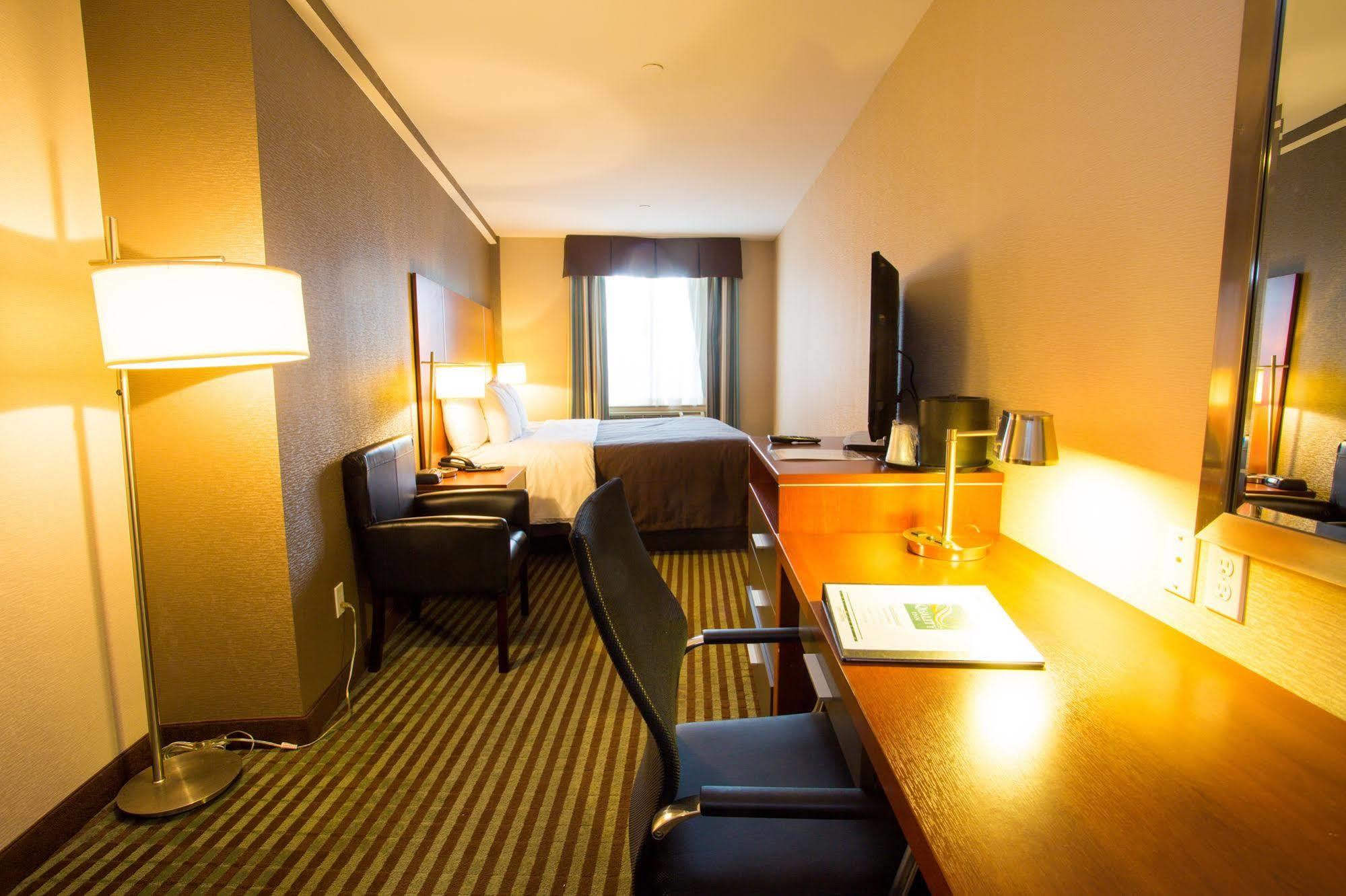 Prince Flushing Hotel Nova York Exterior foto