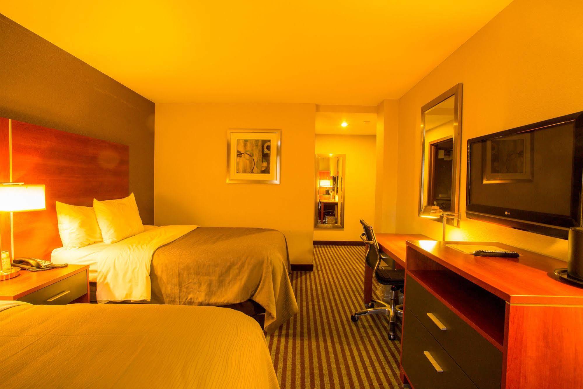 Prince Flushing Hotel Nova York Exterior foto